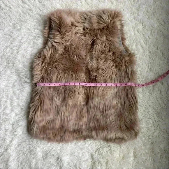 Dylan Faux Fur Vest.  Size L.  NWT. - Picture 7 of 7